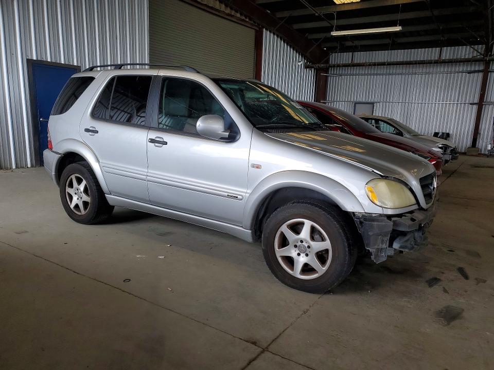 58596676 :رقم المزاد ، 4JGAB72E11A240763 vin ، 2001 Mercedes-benz Ml مزاد بيع