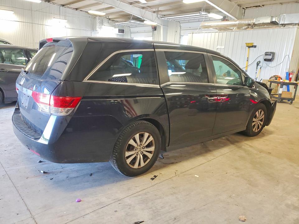55330826 :رقم المزاد ، 5FNRL5H49FB033835 vin ، 2015 Honda Odyssey مزاد بيع