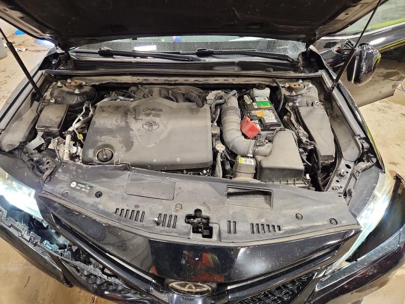 57210986 :رقم المزاد ، 4T1BZ1HK1KU027385 vin ، 2019 Toyota Camry مزاد بيع