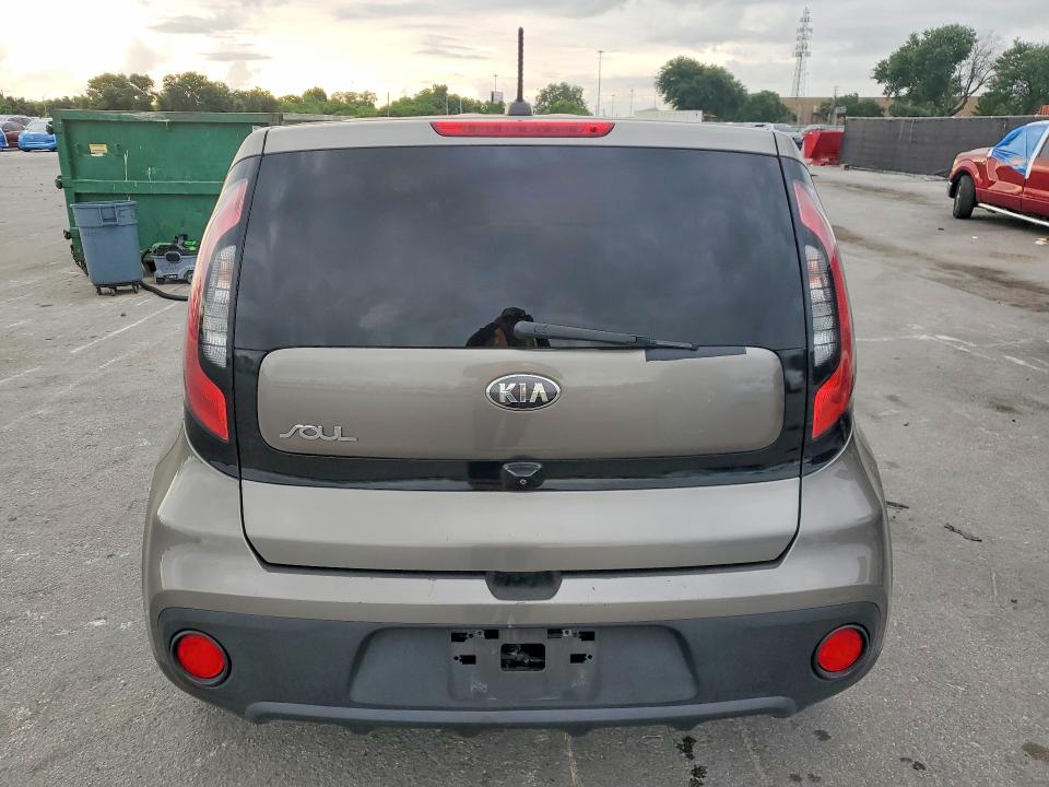 Aukcja sprzedaży 2018 Kia Soul, vin: KNDJN2A27J7587808, numer aukcji: 56981116
