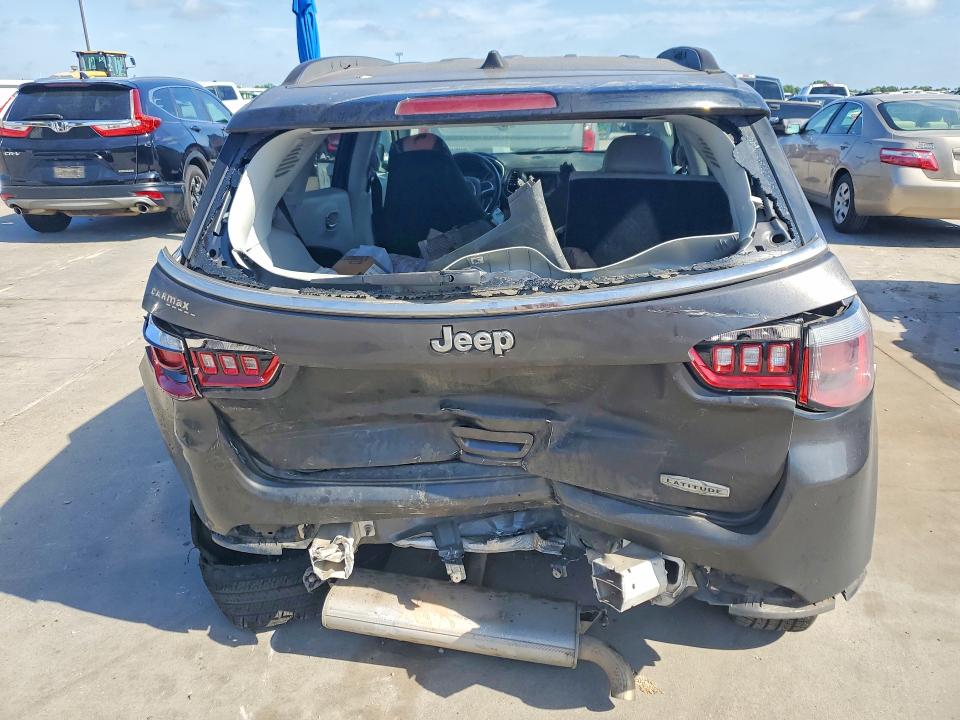 57918866 :رقم المزاد ، 3C4NJCBB4JT134145 vin ، 2018 Jeep Compass مزاد بيع