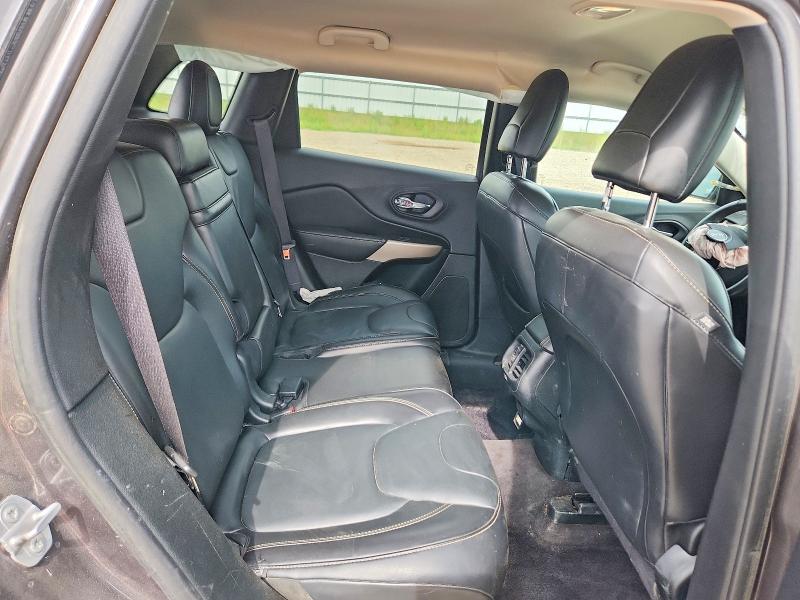 55809546 :رقم المزاد ، 1C4PJMDX2JD571588 vin ، 2018 Jeep Cherokee مزاد بيع