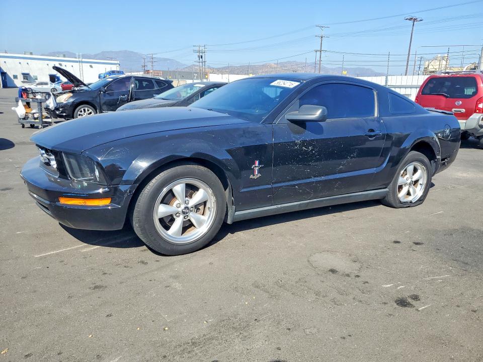 56254716 :رقم المزاد ، 1ZVFT80N275357900 vin ، 2007 Ford Mustang مزاد بيع