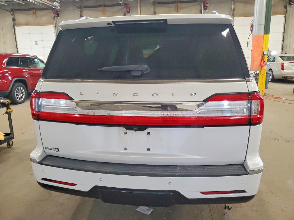 2019 Lincoln Navigator მანქანა იყიდება აუქციონზე, vin: 5LMJJ3LT3KEL11865, აუქციონის ნომერი: 56106026