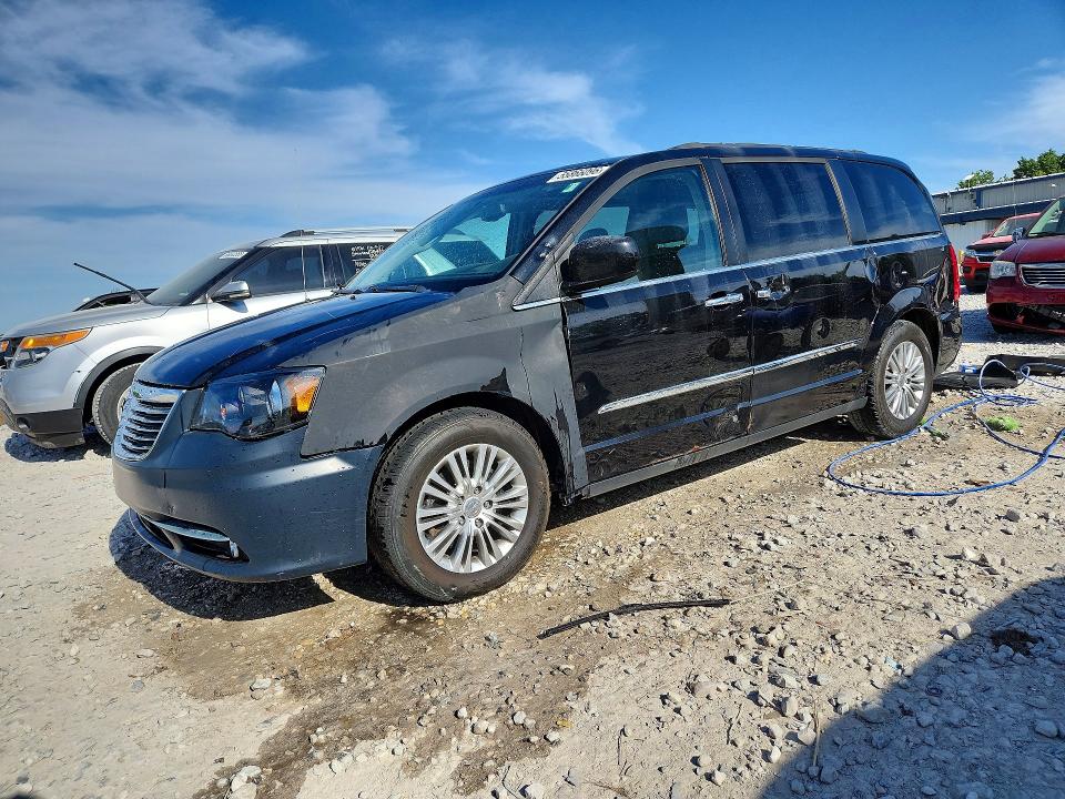 2016 Chrysler Town & Country მანქანა იყიდება აუქციონზე, vin: 2C4RC1CG5GR285422, აუქციონის ნომერი: 55866096