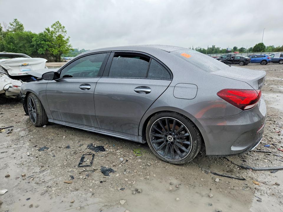 58053896 :رقم المزاد ، WDD3G4FB7KW000530 vin ، 2019 Mercedes-benz A مزاد بيع