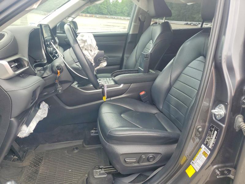 55680526 :رقم المزاد ، 5TDGZRBH1MS130061 vin ، 2021 Toyota Highlander مزاد بيع