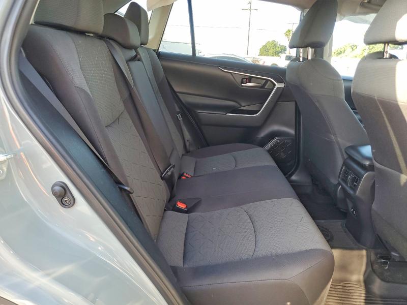 Продаж на аукціоні авто 2021 Toyota Rav4, vin: 2T3W1RFV2MW170814, номер лоту: 58745006