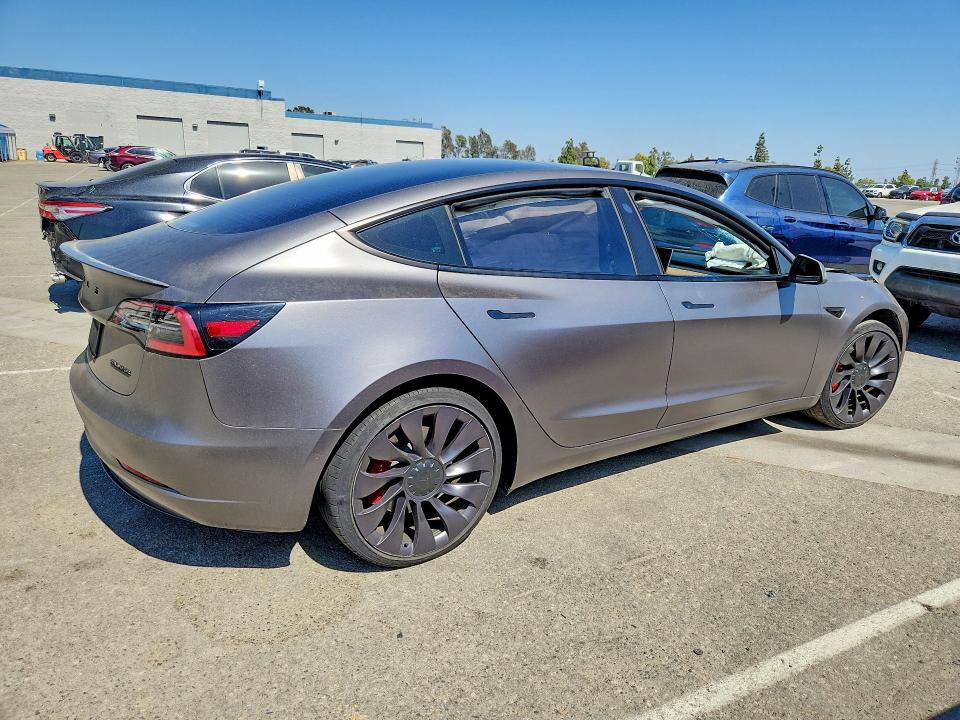 2021 Tesla Model 3 მანქანა იყიდება აუქციონზე, vin: 5YJ3E1EC8MF025047, აუქციონის ნომერი: 56343496