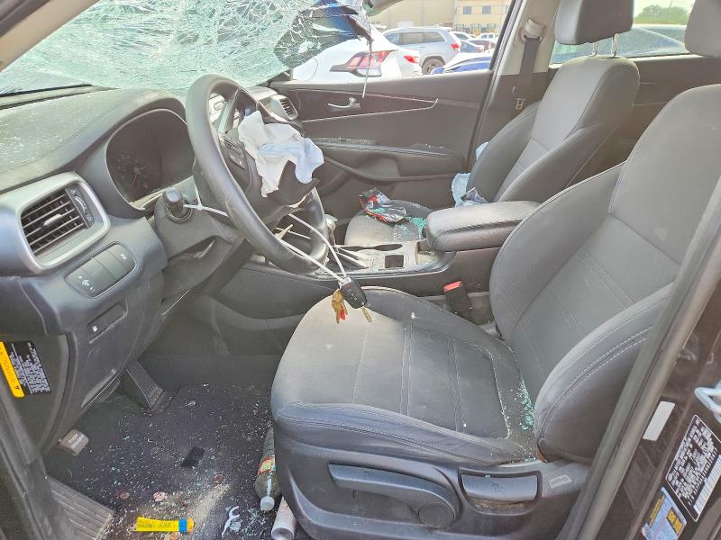 58840476 :رقم المزاد ، 5XYPG4A3XHG220617 vin ، 2017 Kia Sorento مزاد بيع