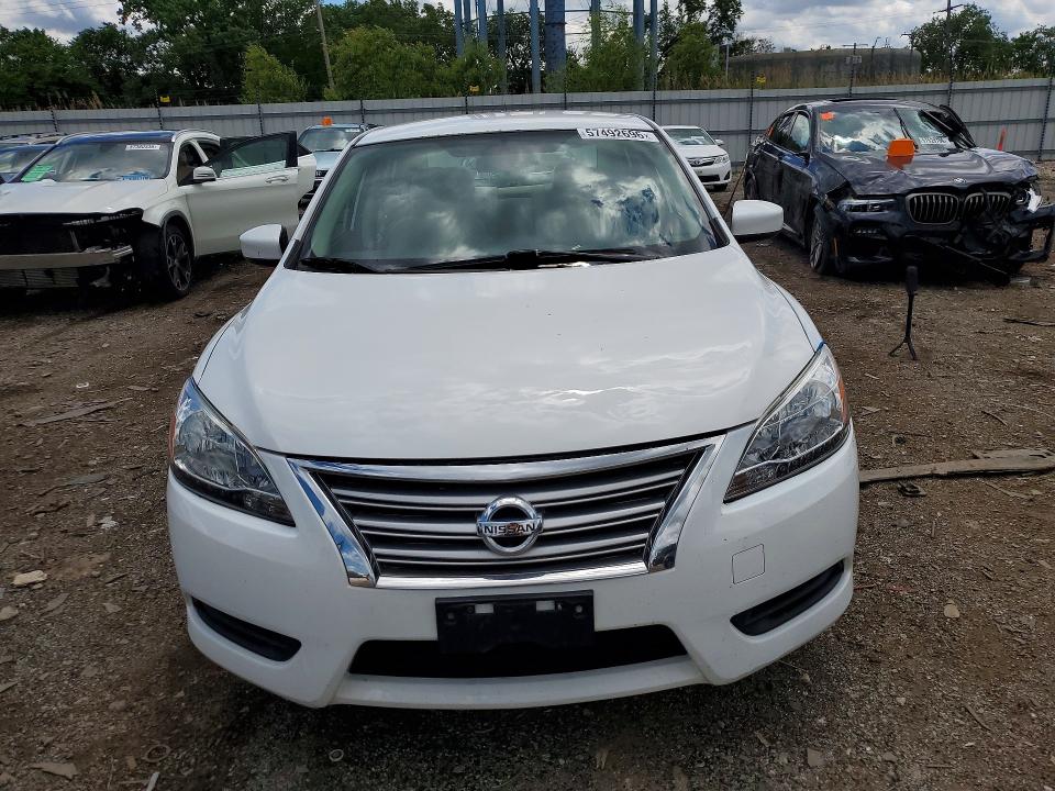 Продажа на аукционе авто 2015 Nissan Sentra, vin: 3N1AB7AP7FY349015, номер лота: 57492696