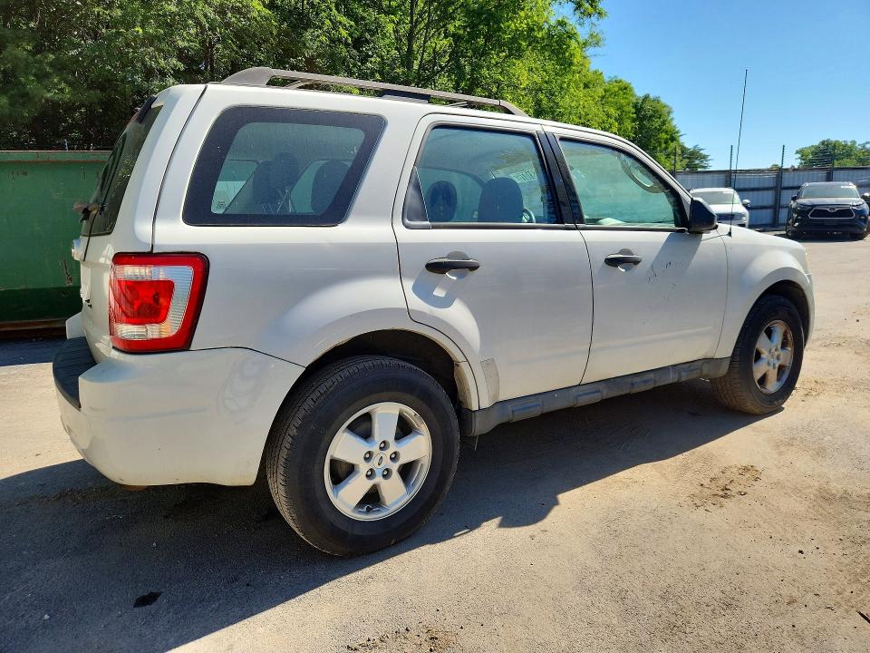 Продаж на аукціоні авто 2010 Ford Escape, vin: 1FMCU9C71AKD43965, номер лоту: 55681076