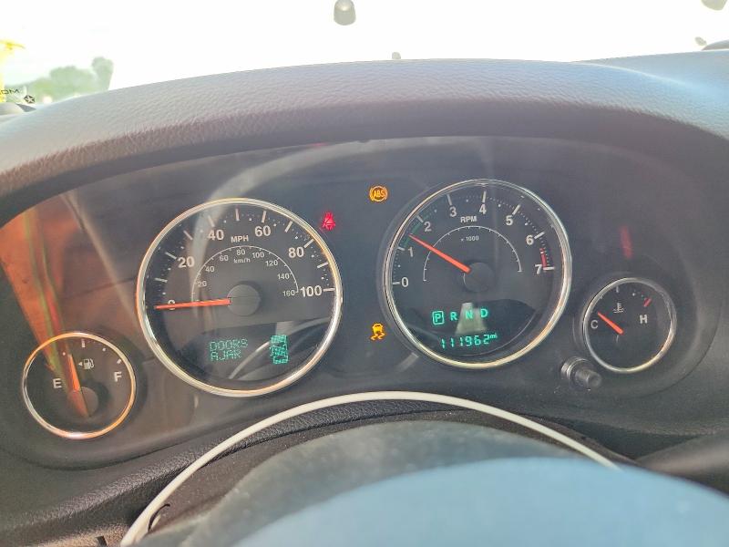 2018 Jeep Wrangler Unlimited მანქანა იყიდება აუქციონზე, vin: 1C4BJWDG6JL862753, აუქციონის ნომერი: 56036176