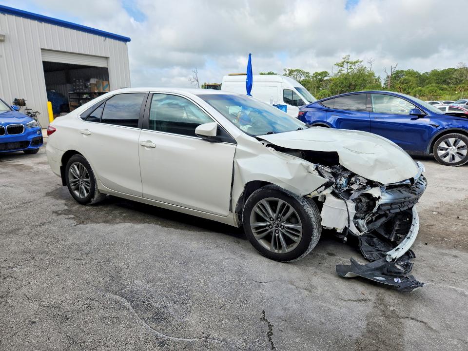 2016 Toyota Camry მანქანა იყიდება აუქციონზე, vin: 4T1BF1FK8GU120391, აუქციონის ნომერი: 55589076
