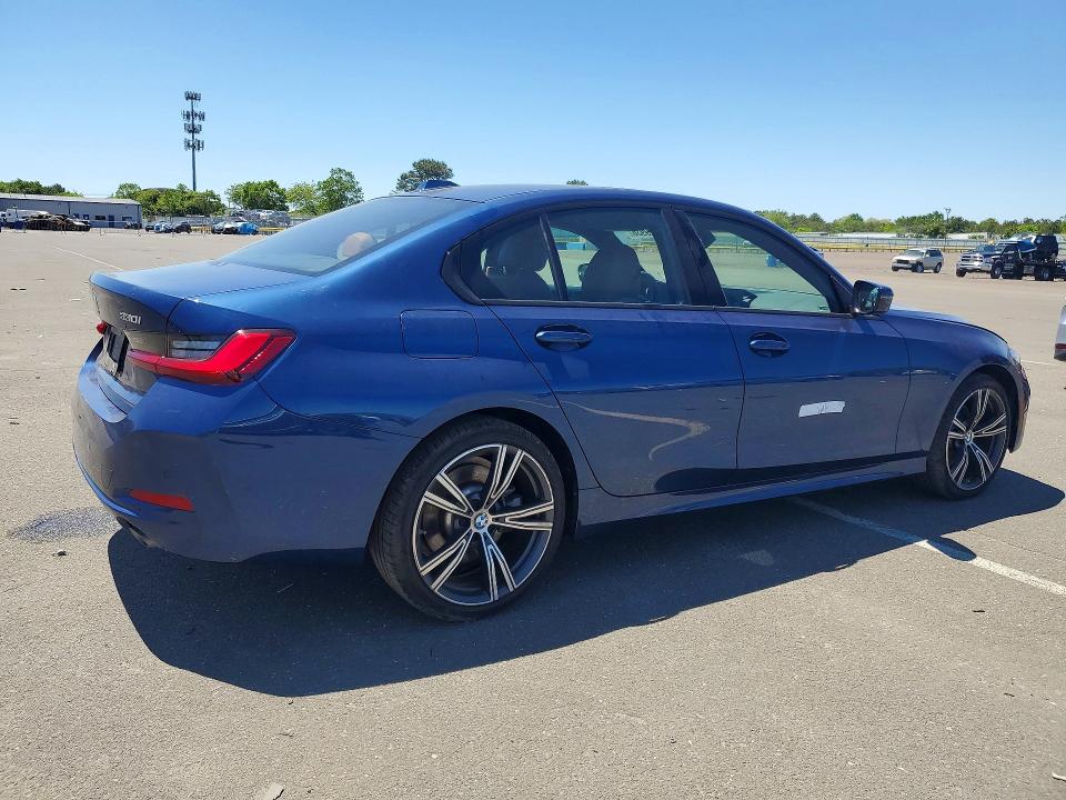 54729936 :رقم المزاد ، 3MW89FF01P8D61060 vin ، 2023 Bmw 330xi مزاد بيع