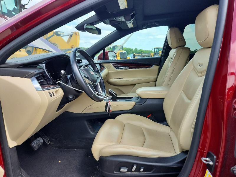 54142646 :رقم المزاد ، 1GYKNBRS7HZ302560 vin ، 2017 Cadillac Xt5 مزاد بيع