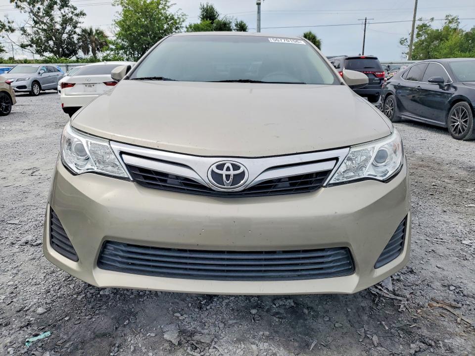 2014 Toyota Camry მანქანა იყიდება აუქციონზე, vin: 4T1BF1FK5EU852734, აუქციონის ნომერი: 56770156