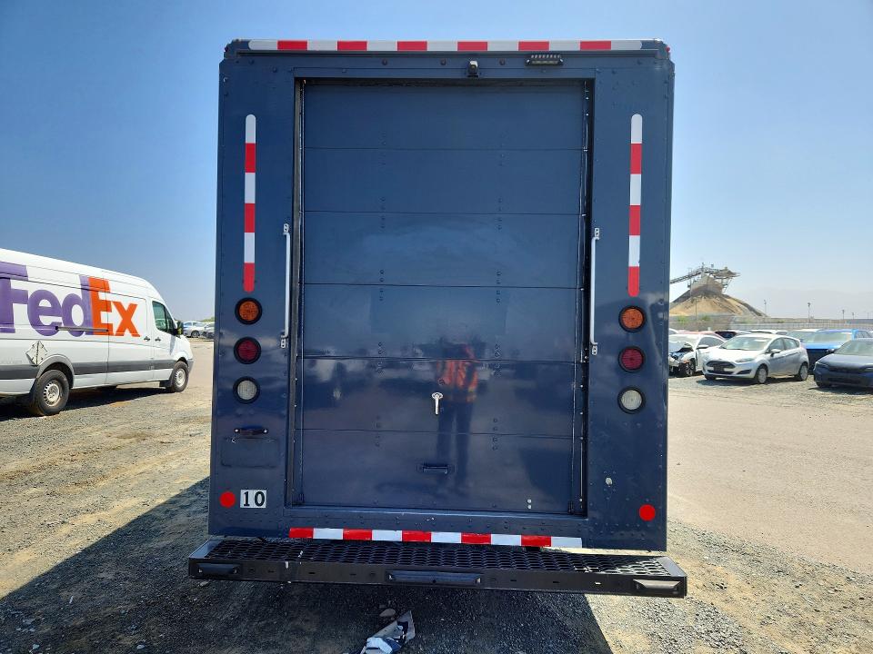 60095496 :رقم المزاد ، 1F65F5KN8L0A05352 vin ، 2020 Ford F59 مزاد بيع