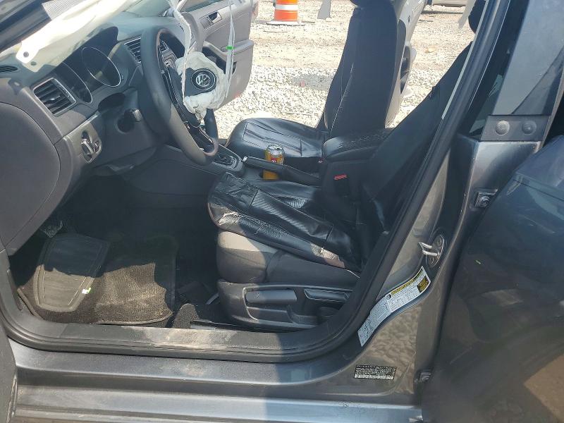 58497956 :رقم المزاد ، 3VW2B7AJ8JM212739 vin ، 2018 Volkswagen Jetta مزاد بيع