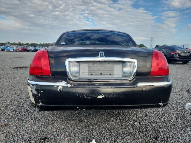 Продаж на аукціоні авто 2003 Lincoln Town Car, vin: 1LNHM83W43Y643197, номер лоту: 56777736