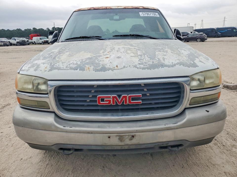 Продажа на аукционе авто 2002 Gmc New Sierra, vin: 2GTEC19TX21163018, номер лота: 57967196