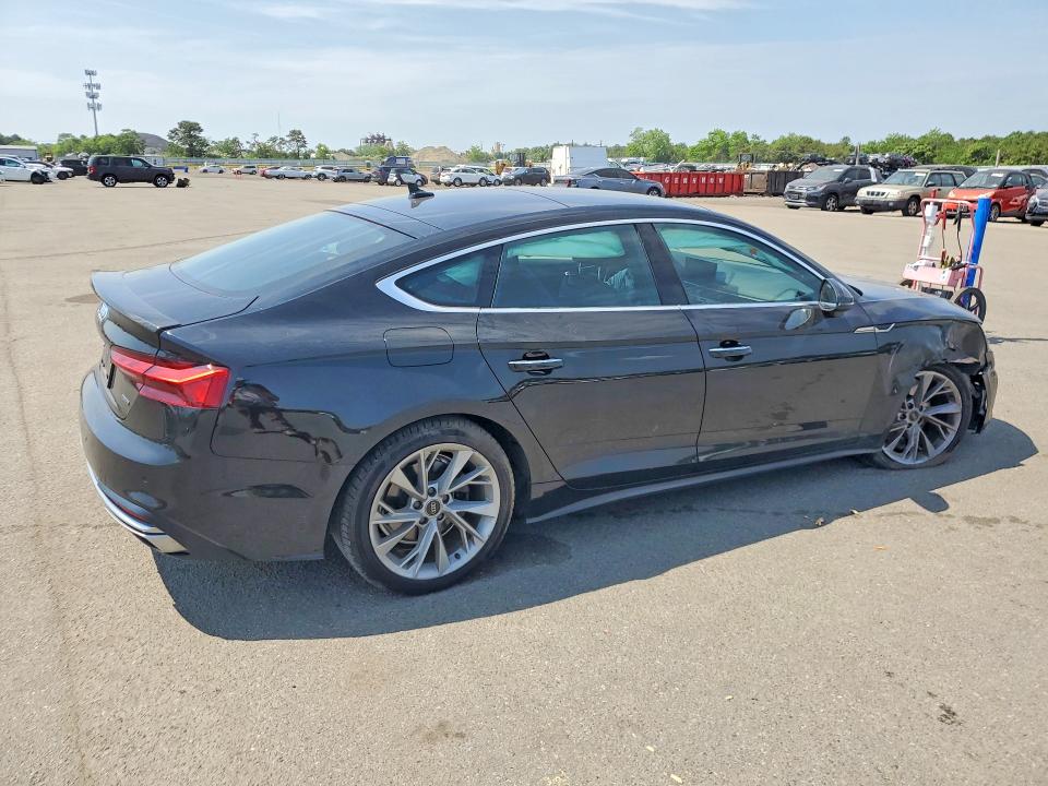 2022 Audi A5 მანქანა იყიდება აუქციონზე, vin: WAUABCF59NA009975, აუქციონის ნომერი: 57024566
