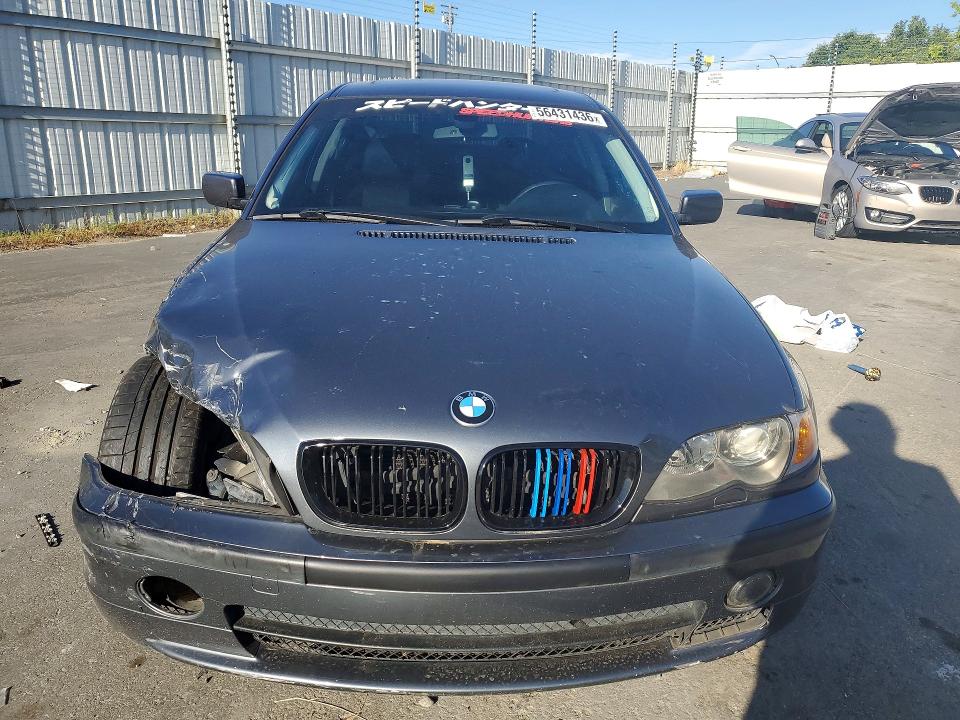 56431436 :رقم المزاد ، WBAEV53452KM02068 vin ، 2002 Bmw 330 مزاد بيع
