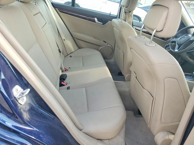 Продаж на аукціоні авто 2014 Mercedes-benz C, vin: WDDGF4HB2EA967517, номер лоту: 58812996