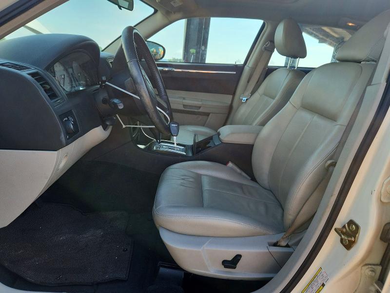 56633676 :رقم المزاد ، 2C3JA53G45H616928 vin ، 2005 Chrysler 300 مزاد بيع
