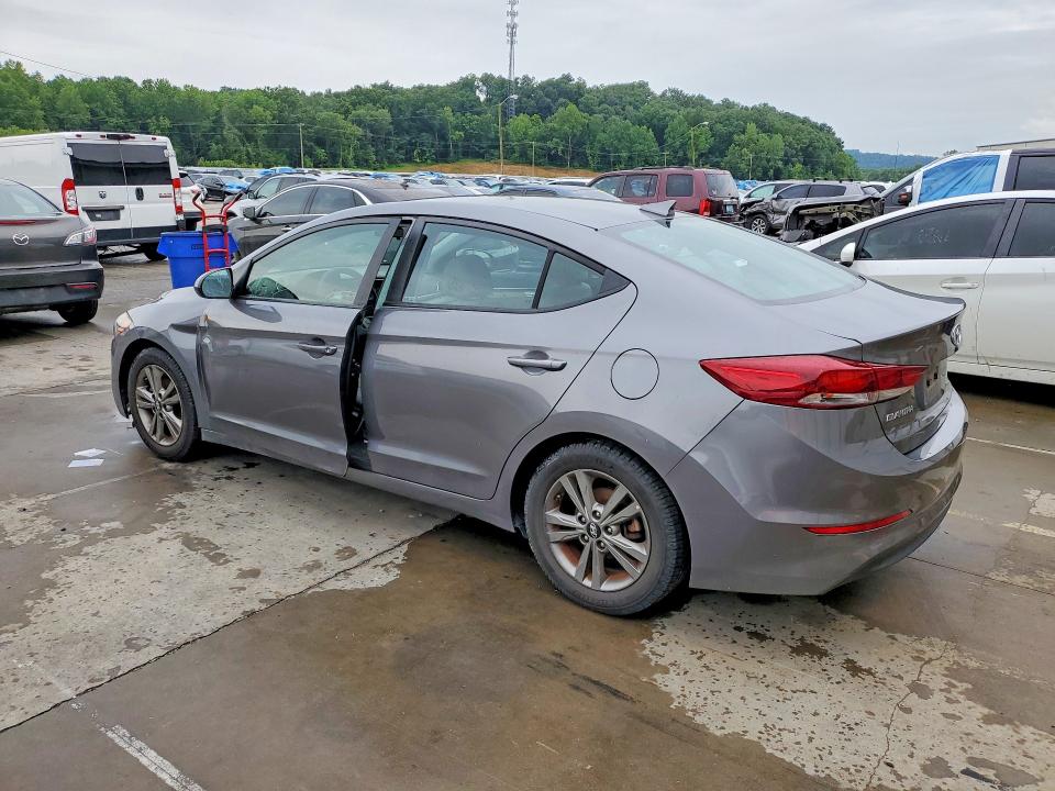 2018 Hyundai 4dr მანქანა იყიდება აუქციონზე, vin: 5NPD84LF2JH312262, აუქციონის ნომერი: 59154686