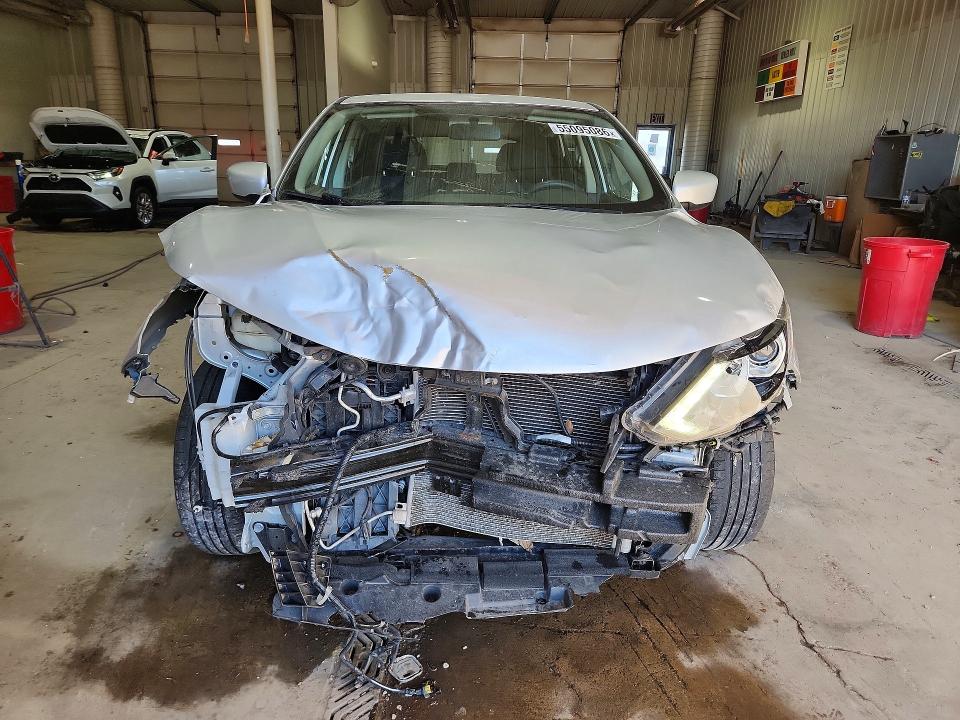 55095086 :رقم المزاد ، JN1BJ1CR4KW319751 vin ، 2019 Nissan Rogue Sport مزاد بيع
