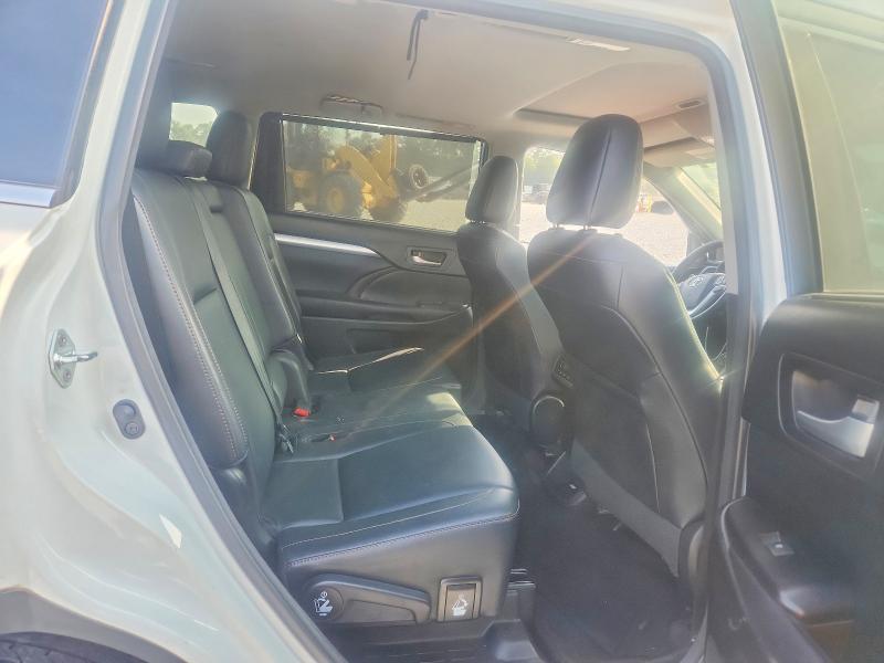 Продажа на аукционе авто 2017 Toyota Highlander, vin: 5TDKZRFH1HS507708, номер лота: 58294476
