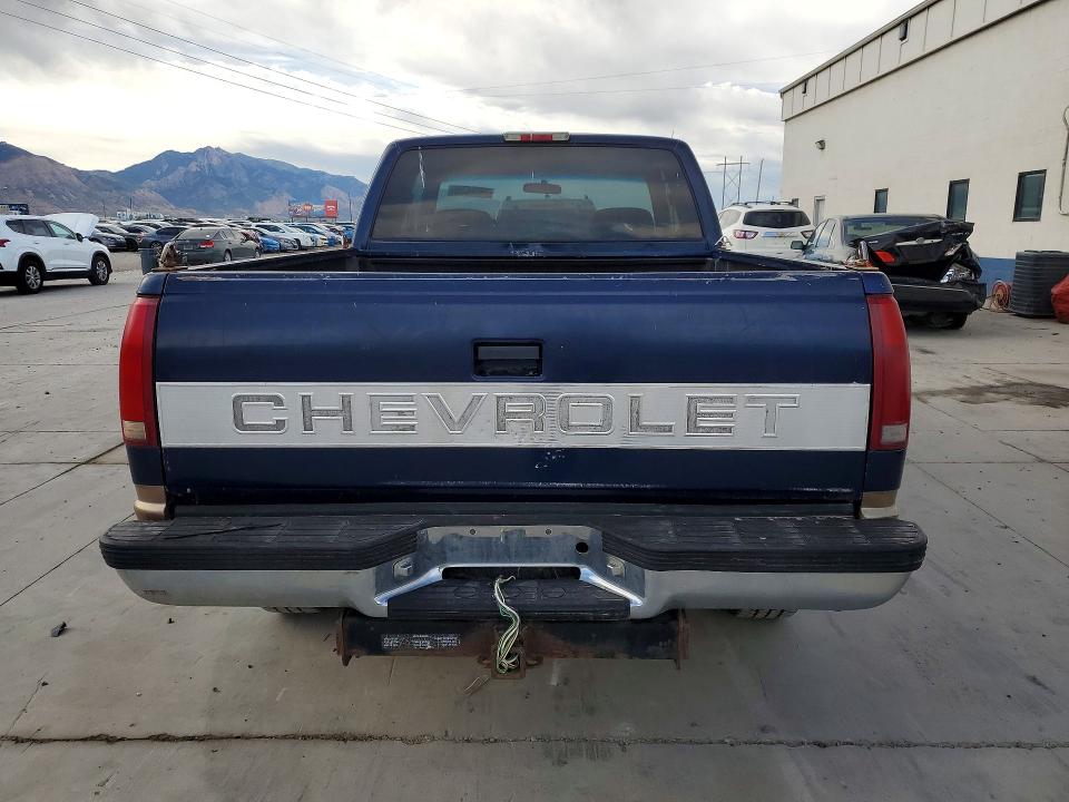 56278206 :رقم المزاد ، 1GCEK19K2RE305798 vin ، 1994 Chevrolet Gmt-400 مزاد بيع