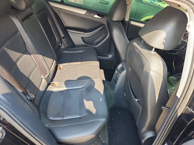 57924966 :رقم المزاد ، 3VWD17AJ6FM269380 vin ، 2015 Volkswagen Jetta مزاد بيع