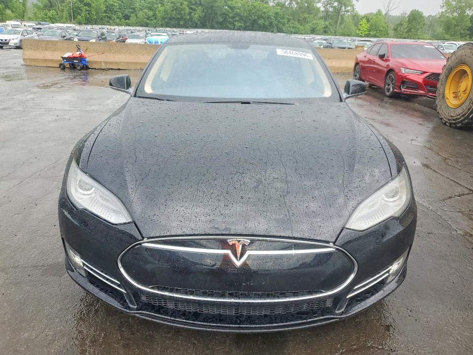 73344025 :رقم المزاد ، 5YJSA1S12EFP41471 vin ، 2014 Tesla Model S مزاد بيع