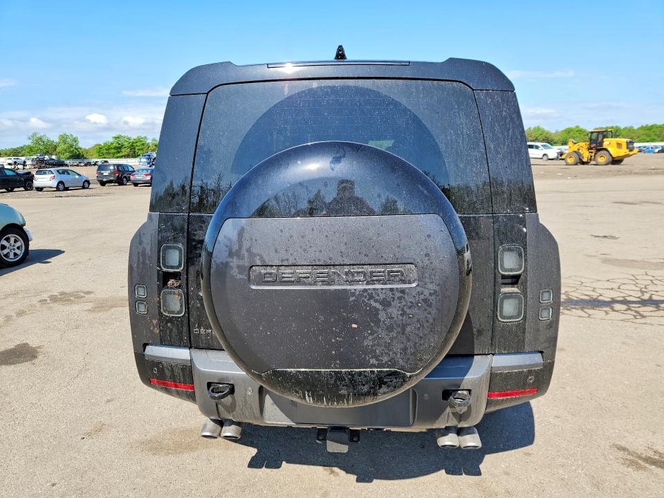 2026 Land Rover Defender მანქანა იყიდება აუქციონზე, vin: SALEWFFE3T2484550, აუქციონის ნომერი: 57075356