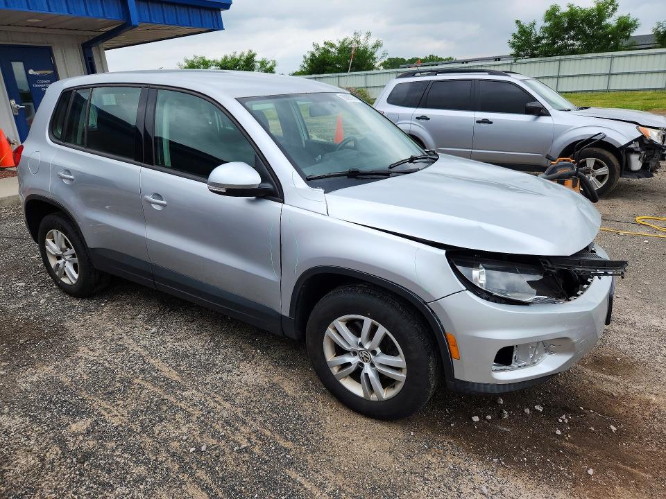2014 Volkswagen Tiguan მანქანა იყიდება აუქციონზე, vin: WVGBV3AX7EW534572, აუქციონის ნომერი: 55899296