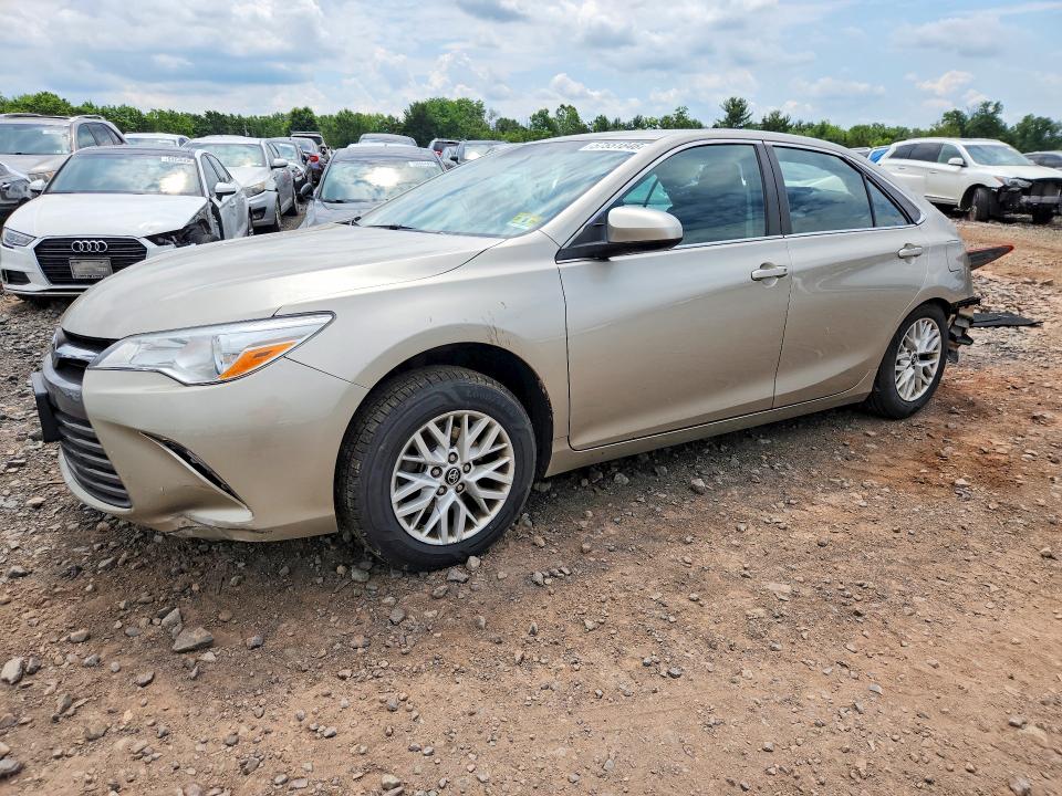 2016 Toyota Camry მანქანა იყიდება აუქციონზე, vin: 4T4BF1FK7GR560107, აუქციონის ნომერი: 57551846