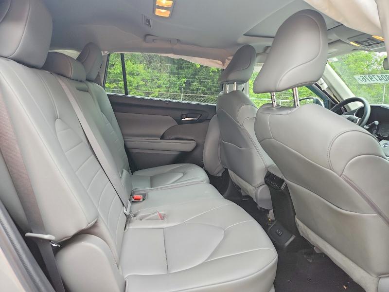 Aukcja sprzedaży 2022 Toyota Highlander, vin: 5TDHZRBH4NS577943, numer aukcji: 58047976