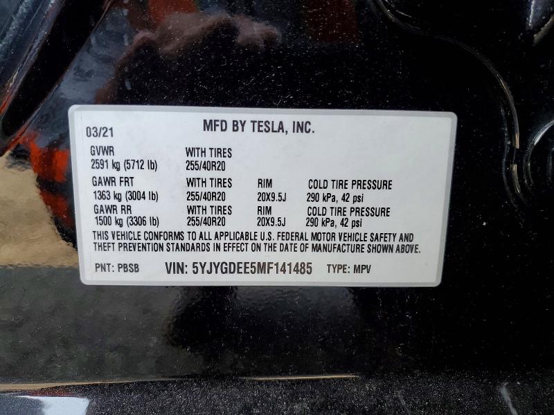 56279076 :رقم المزاد ، 5YJYGDEE5MF141485 vin ، 2021 Tesla Model Y مزاد بيع