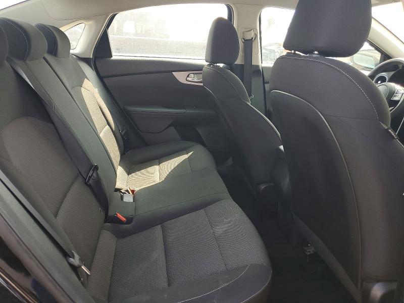 2023 Kia Forte მანქანა იყიდება აუქციონზე, vin: 3KPF24AD8PE612140, აუქციონის ნომერი: 57403376