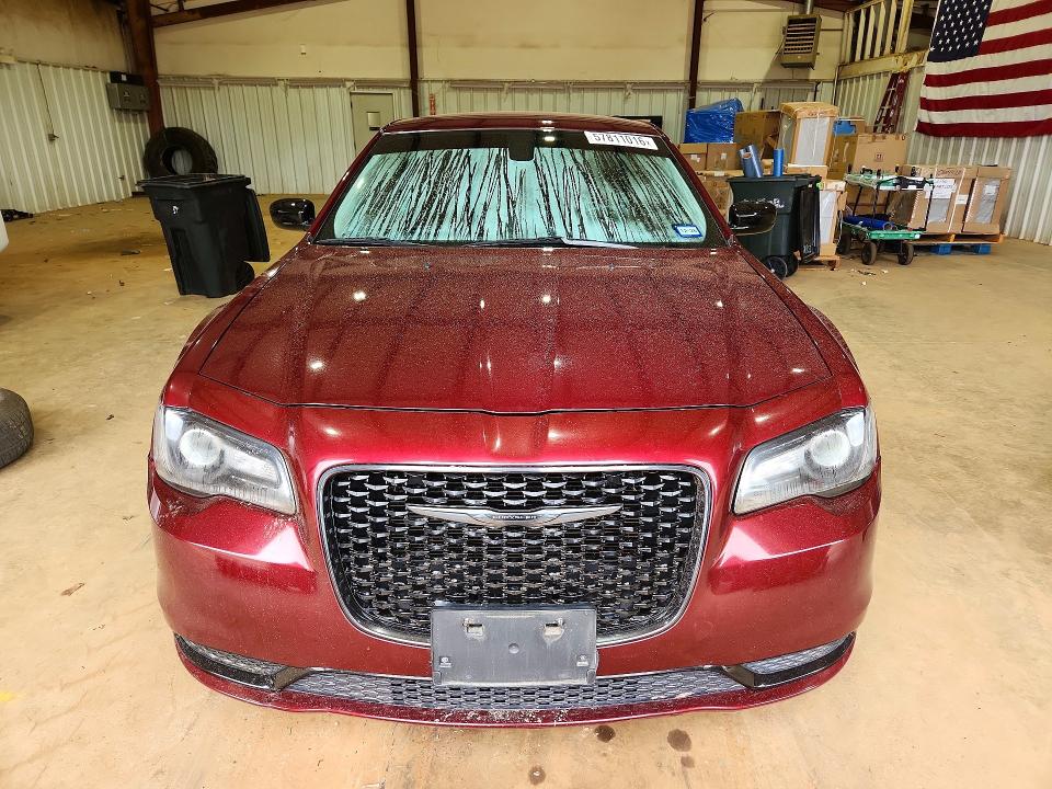 2021 Chrysler 300 მანქანა იყიდება აუქციონზე, vin: 2C3CCAAG8MH516165, აუქციონის ნომერი: 57811016