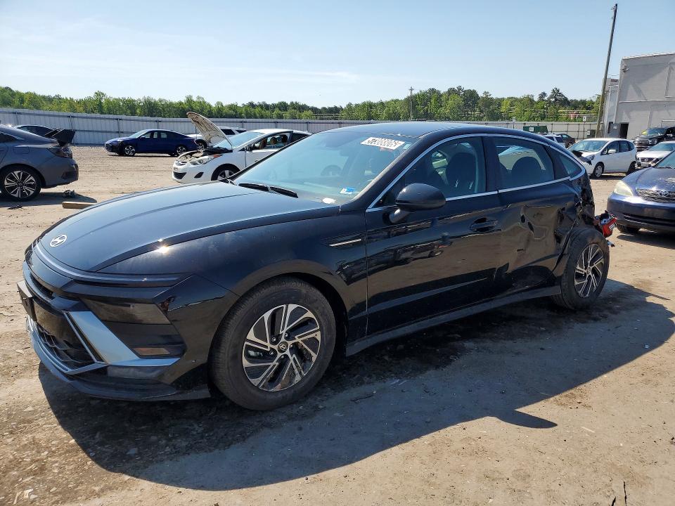 2026 Hyundai Sonata Hybrid მანქანა იყიდება აუქციონზე, vin: KMHL24JJ3TA166691, აუქციონის ნომერი: 57308806