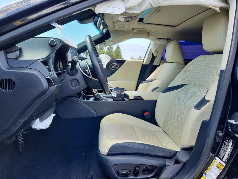 58603146 :رقم المزاد ، 58ADA1C12NU026032 vin ، 2022 Lexus Es 300h مزاد بيع