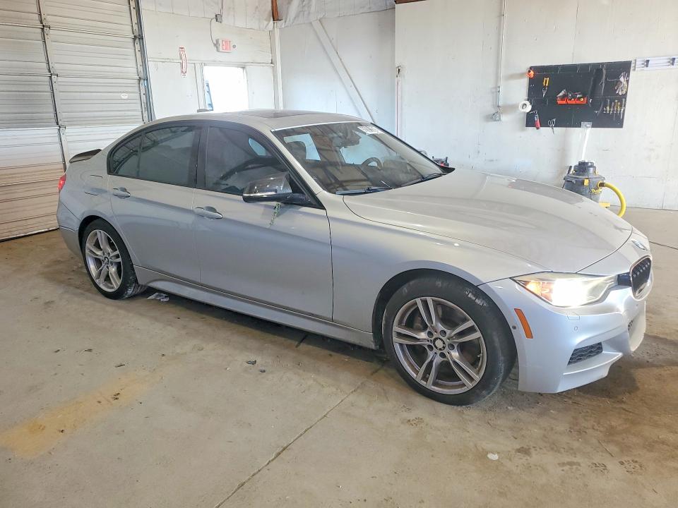 2013 Bmw 335 მანქანა იყიდება აუქციონზე, vin: WBA3B9C52DF140991, აუქციონის ნომერი: 55699916