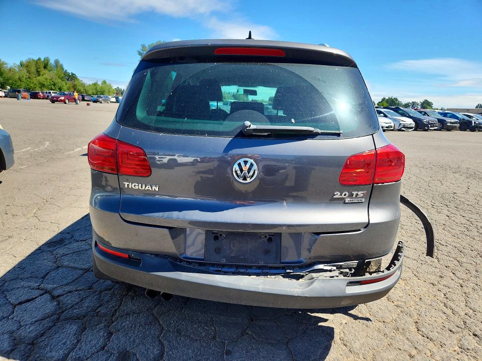 57589796 :رقم المزاد ، WVGBV3AX7EW559231 vin ، 2014 Volkswagen Tiguan مزاد بيع