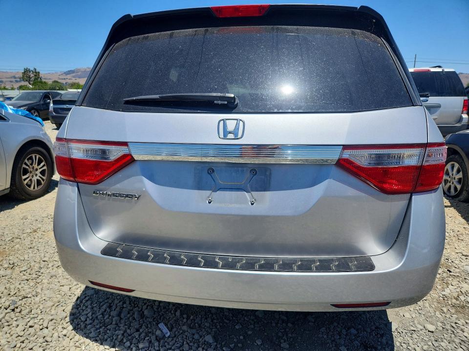 57872796 :رقم المزاد ، 5FNRL5H47CB084455 vin ، 2012 Honda Odyssey مزاد بيع