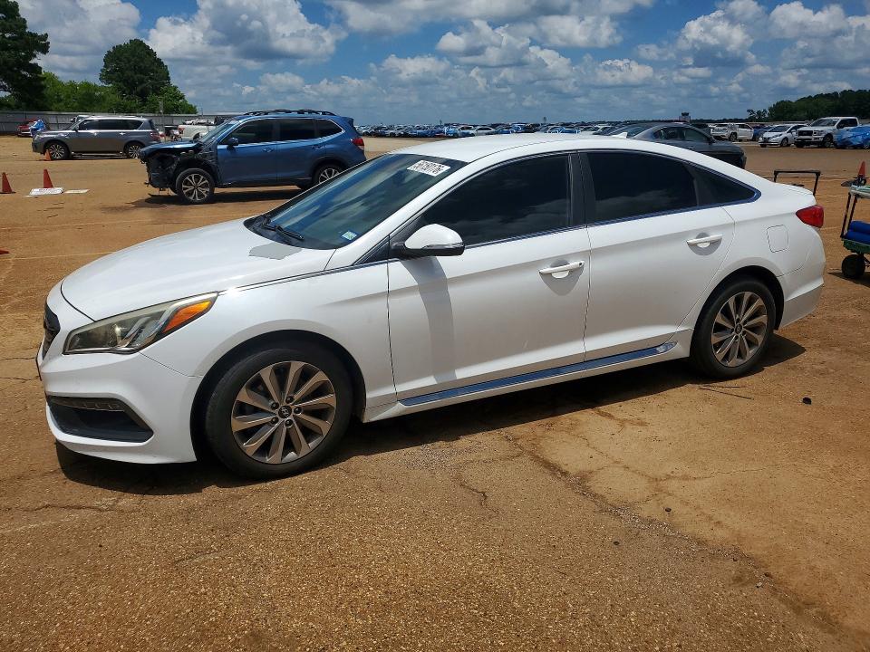 Продаж на аукціоні авто 2015 Hyundai Sonata, vin: 5NPE34AF7FH218648, номер лоту: 56150176