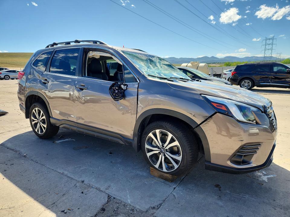 Продажа на аукционе авто 2022 Subaru Forester, vin: JF2SKAPC7NH463580, номер лота: 56843906