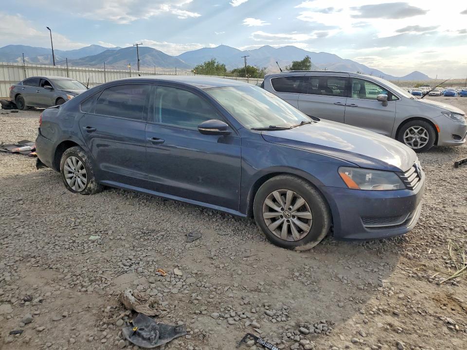 57582396 :رقم المزاد ، 1VWAH7A34CC069076 vin ، 2012 Volkswagen Passat مزاد بيع